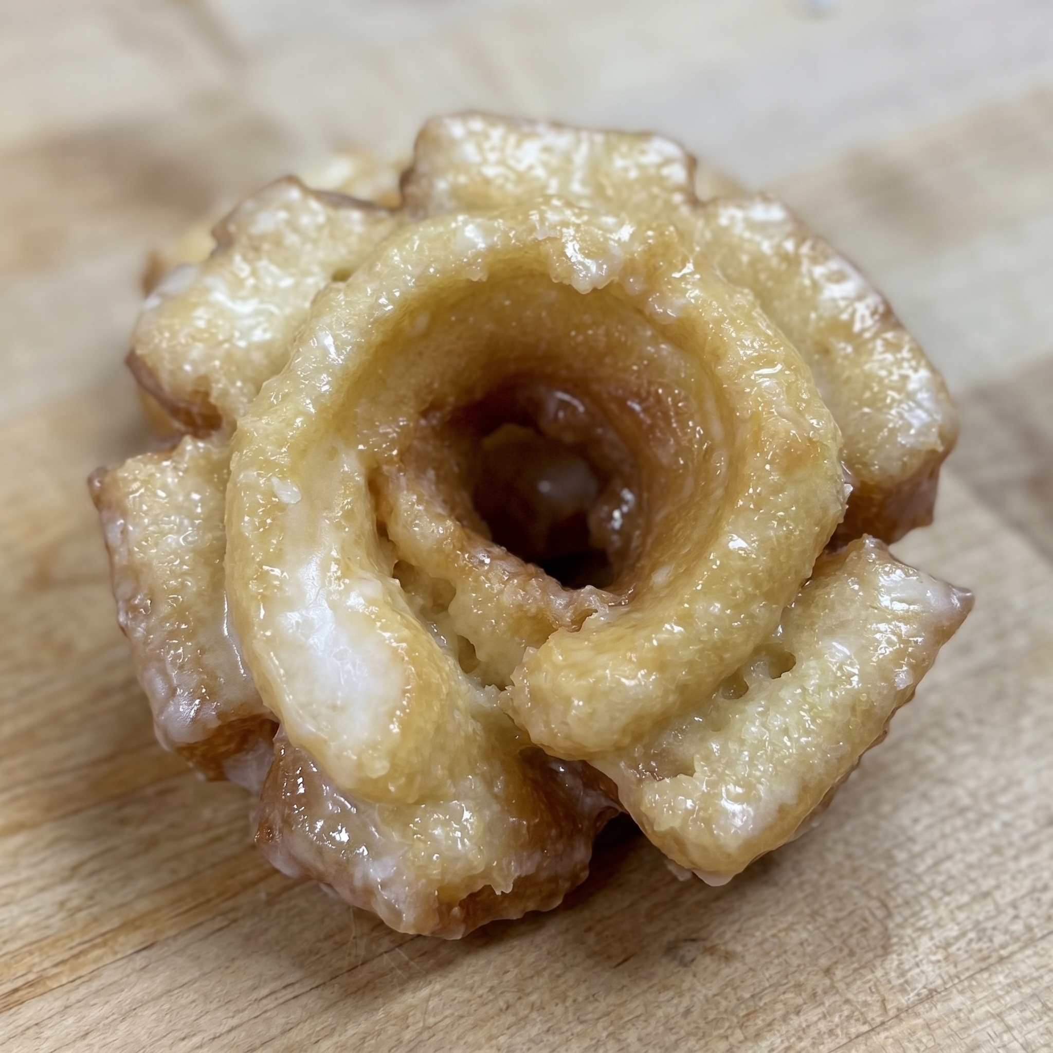 Glazed cruller
